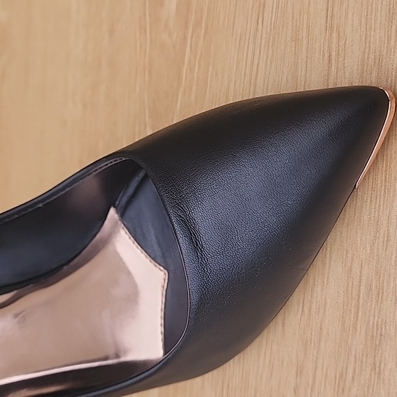 Ted Baker London Black Heels with Gold Trim - Picture 7 of 12